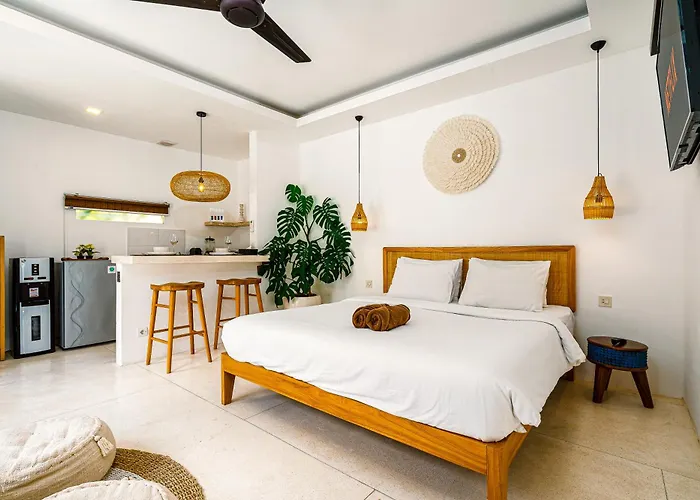 Classy 1br Sunflower With Private Pool In Canggu -bali Appartamento Dalung (Bali)