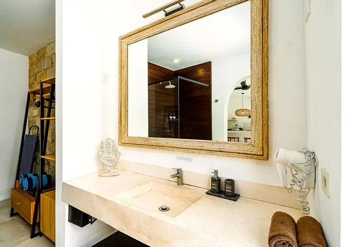 Classy 1br Sunflower With Private Pool In Canggu -bali Dalung (Bali)