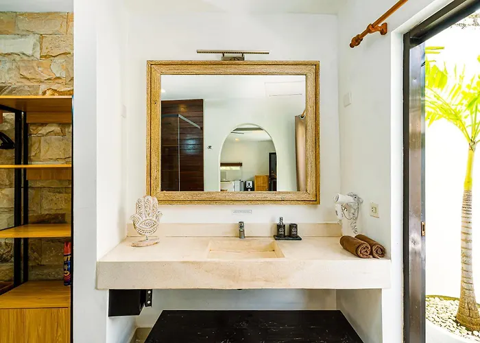 Classy 1br Sunflower With Private Pool In Canggu -bali * Dalung (Bali)