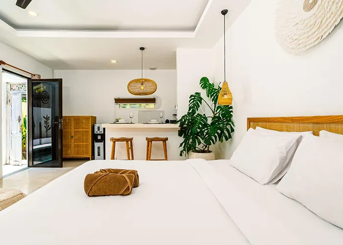 Classy 1br Sunflower With Private Pool In Canggu -bali *
